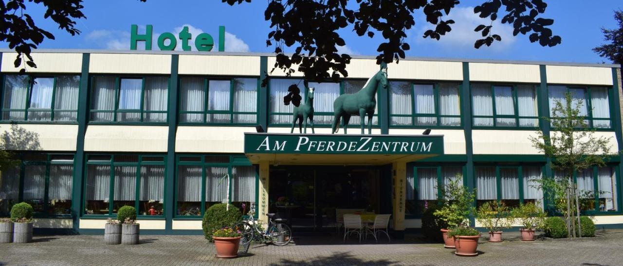 Hotel Am Pferdezentrum Vechta Exterior photo