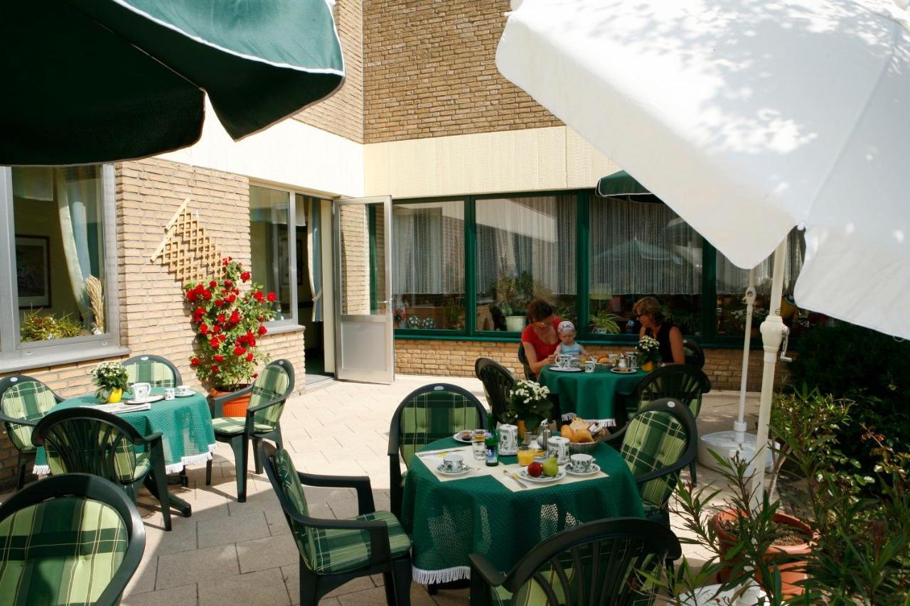 Hotel Am Pferdezentrum Vechta Exterior photo