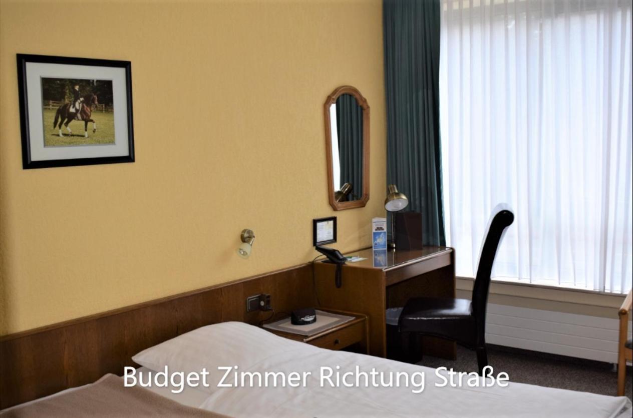 Hotel Am Pferdezentrum Vechta Exterior photo